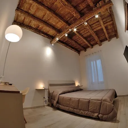 Del Corso فندق مبيت وإفطار 3*