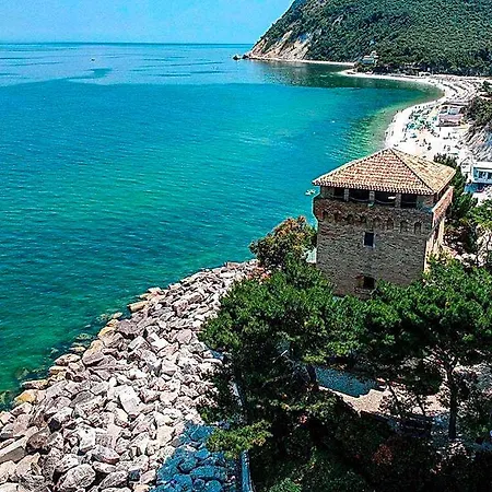 Del Corso Bed & Breakfast Loreto